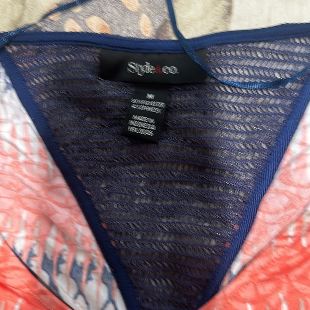 Style & Co. Ruched Top Size M - Picture 8 of 9